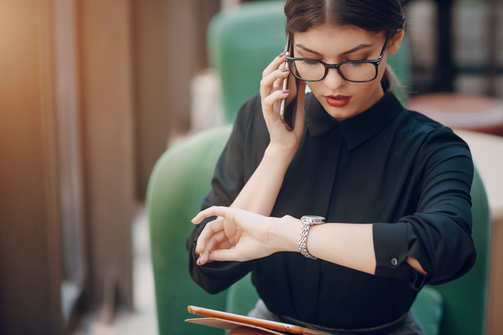 Should You Buy a Luxury Watch In-Store or Online?